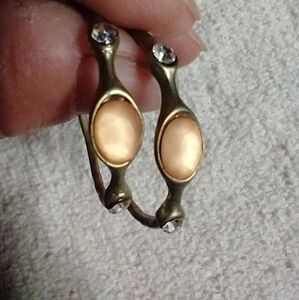 Goldtone peach crystal hoop earrings